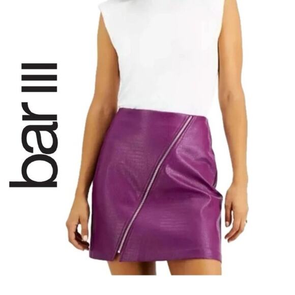 BAR III MINI SKIRT PURPLE Sz L CROC EMBOSSING FAUX LEATHER PREPPY CHIC AESTHETIC - Picture 1 of 16